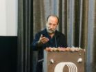 اصغر فرهادی: اکران «داستان های موازی» در ایران امکان پذیر نیست