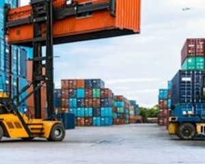 موازی کاری ادارات مانع بزرگ صادرات است