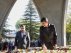 وزیر ارتباطات و فناوری به شهدای استان سمنان ادای احترام کرد