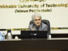 از ظرفیت های بین المللی باید بیشتر استفاده کنیم